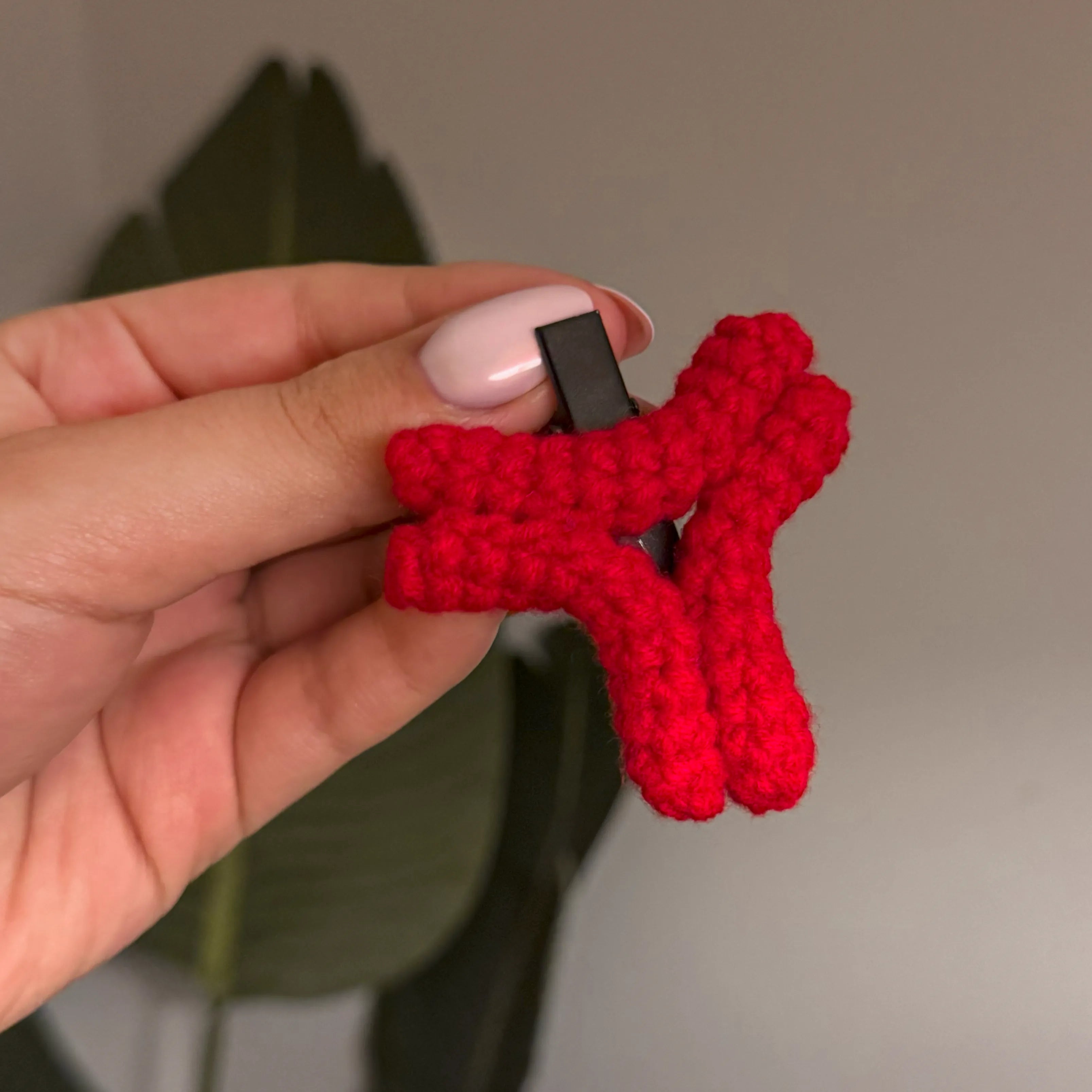 Angry Hair Pin (3 Pieces)