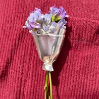 Vintage-Style Silver Lapel Vase Pin (Boutonniere Holder)