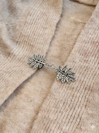Twin Oak Leaf Chain Shawl Brooch - Silver