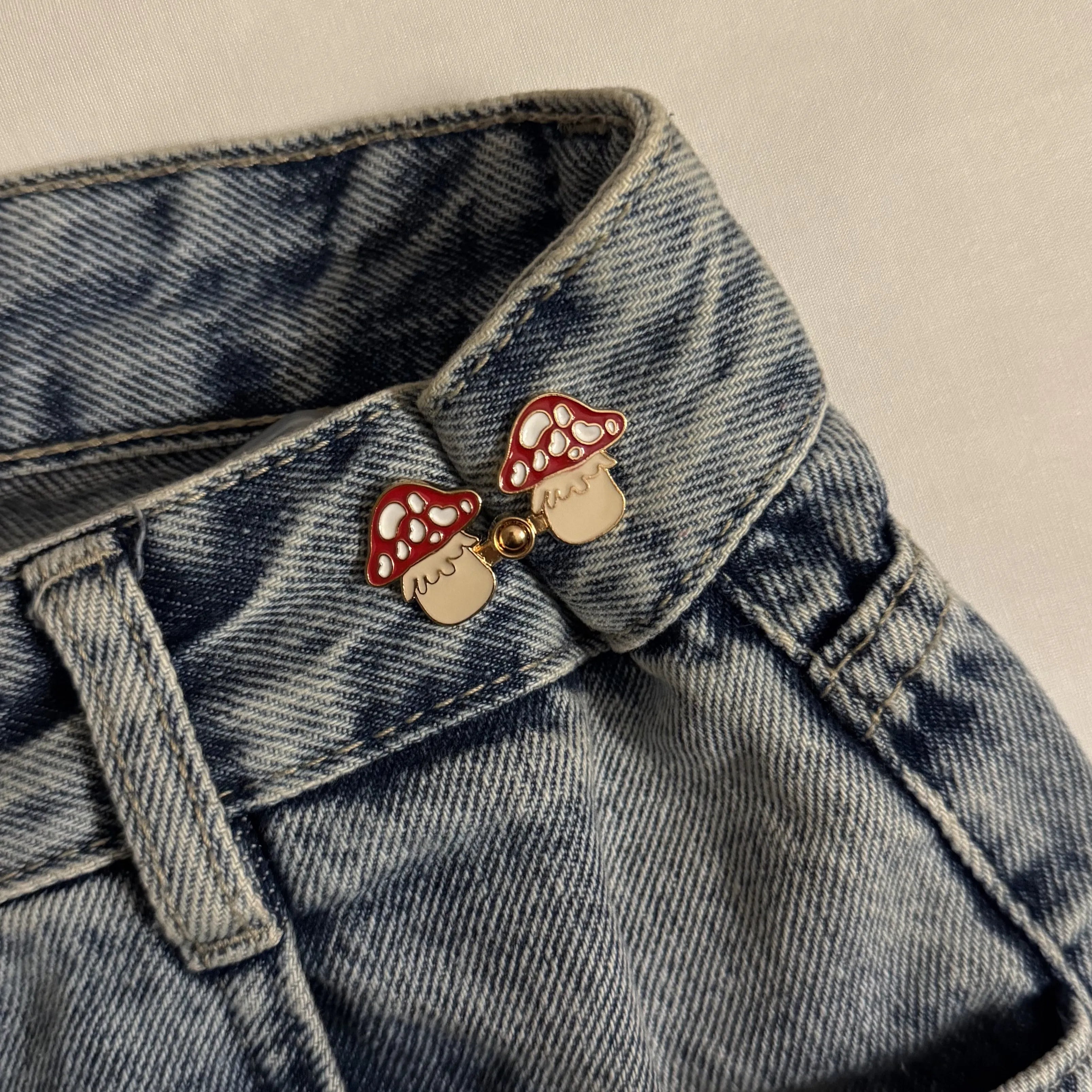 Toadstool Waist Knots