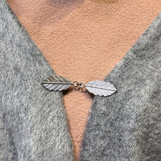 Twin Feather Leaf Shawl Brooch - Black