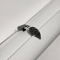 Filigree Leaf Cardigan Clip & Shawl Brooch - Black