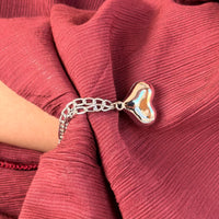 Heart Double-Chain Sleeve Holders – Silver Pair (2 Pieces)