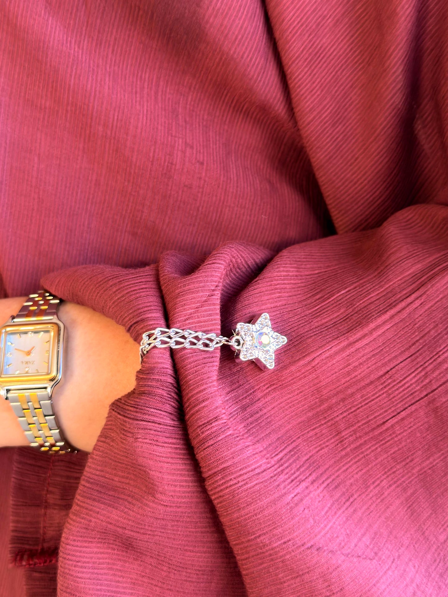 Star Double-Chain Sleeve Holders – Silver Pair (2 Pieces)