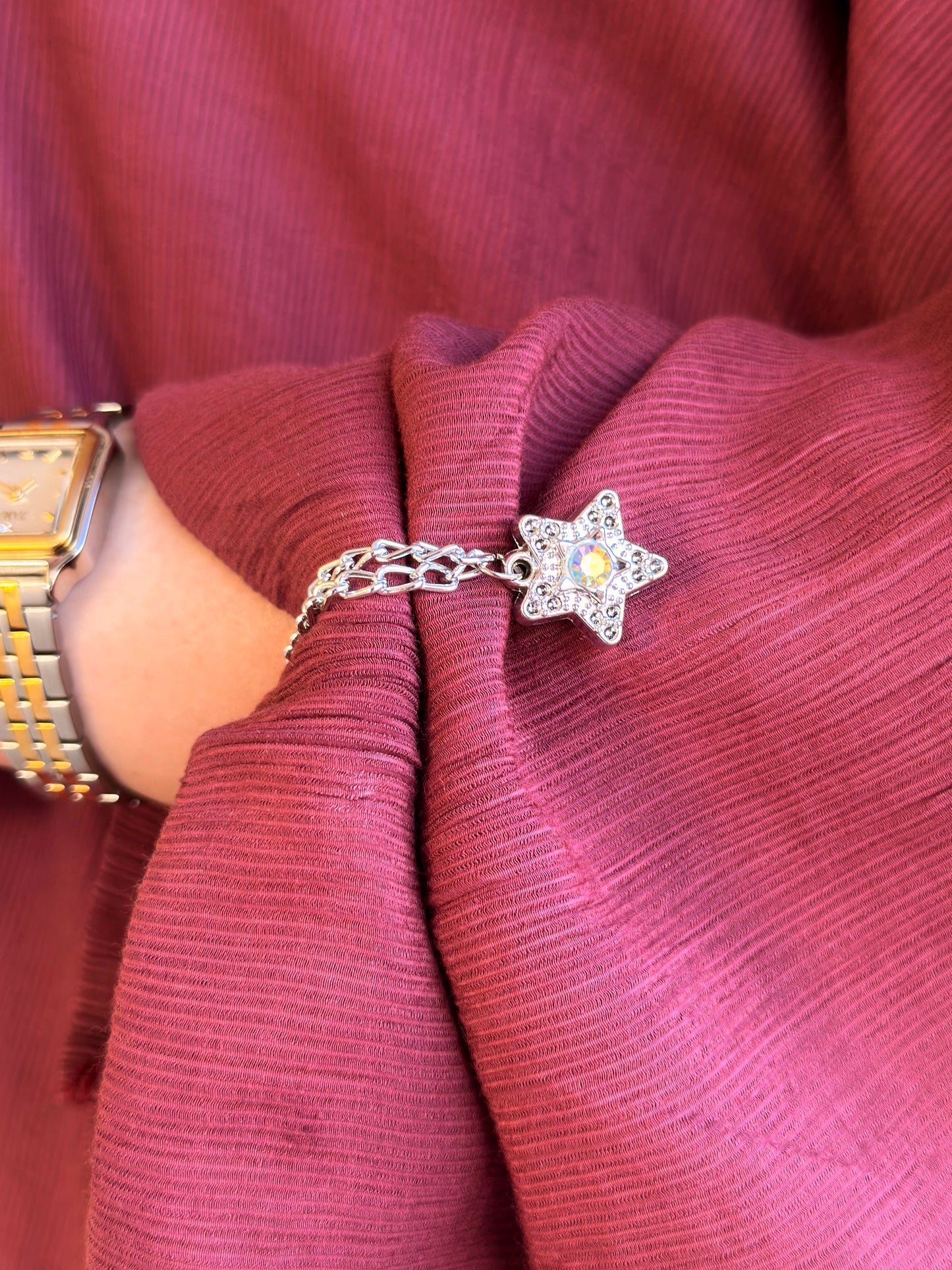 Star Double-Chain Sleeve Holders – Silver Pair (2 Pieces)