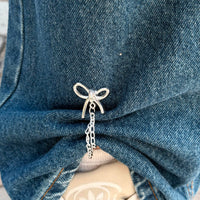 Bow Double-Chain Sleeve Holders – Silver Pair (2 Pieces)