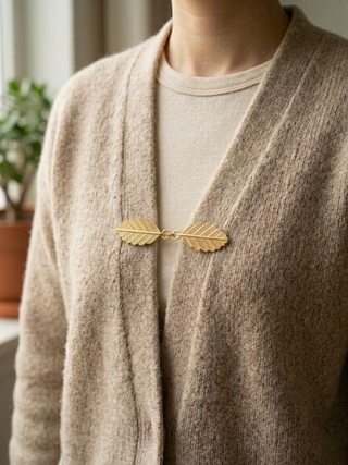 Twin Feather Leaf Shawl Brooch - Gold